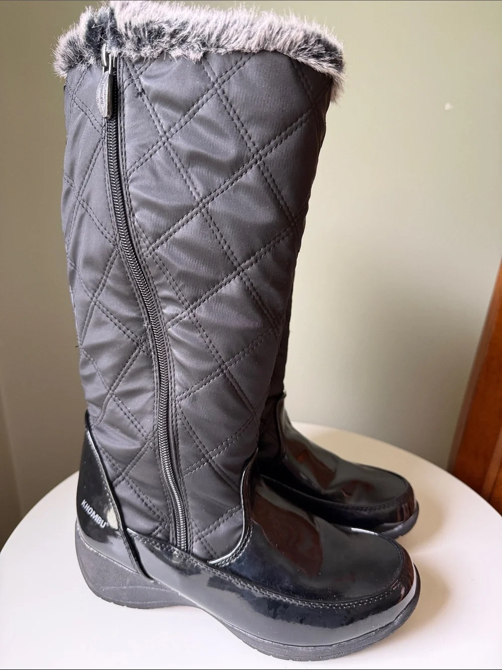 Khombu Tall Winter Boots 7M Black Quilted Faux Fur Waterproof Snow Side Zip